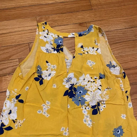 Old Navy floral sleeveless dress - Picture 5 of 6